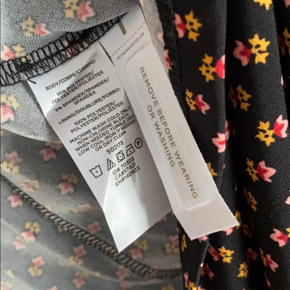 LOFT Floral Dress - Picture 4 of 8